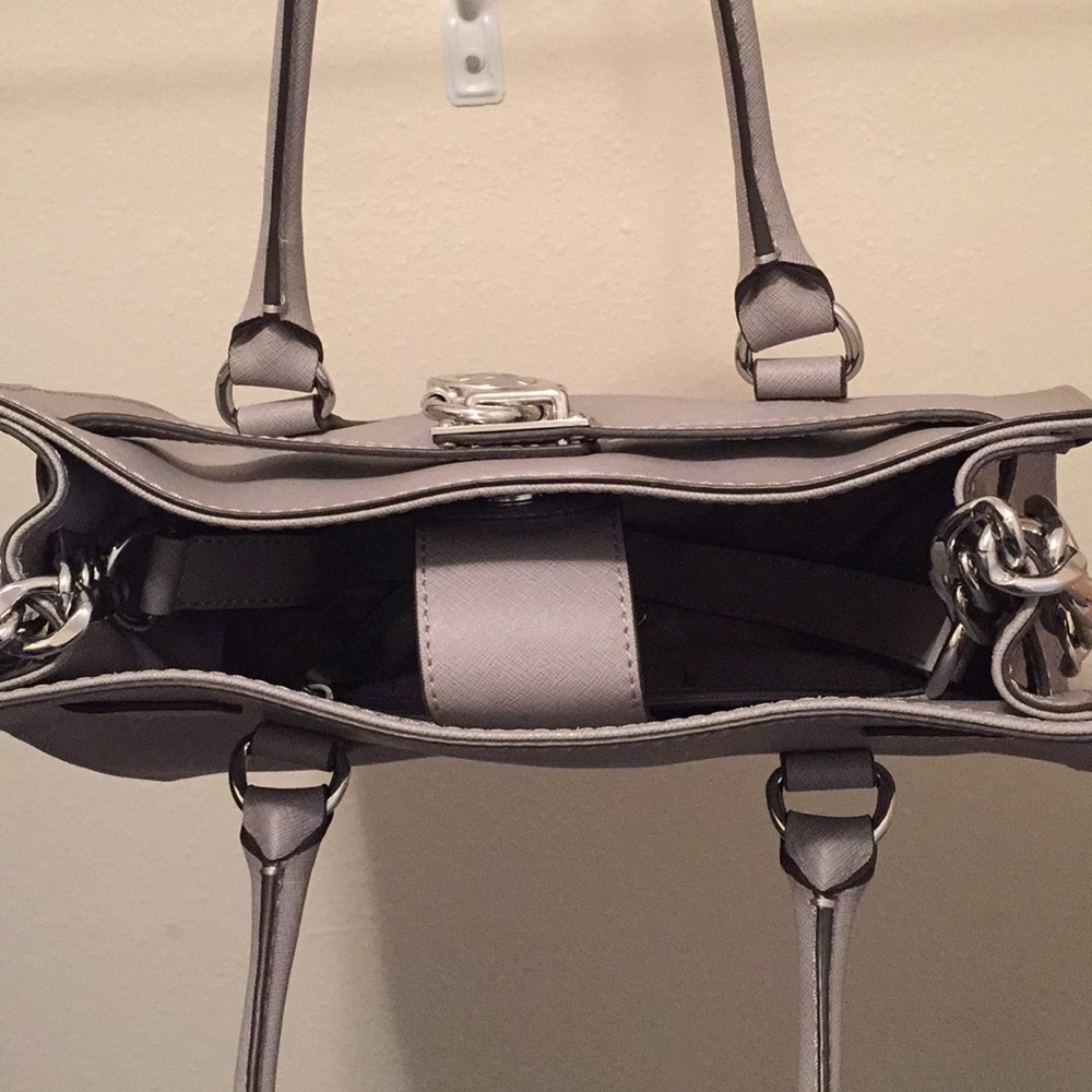 Michael Kors Hamilton Lock Satchel - Picture 3 of 6